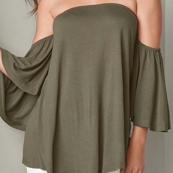 Tops - NWT Olive/Army Green Off Shoulder Shirt Top Medium